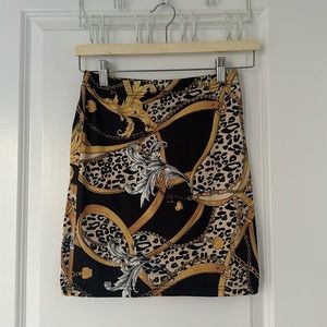 Chain Animal Print Versace Pattern Mini Skirt (XS)